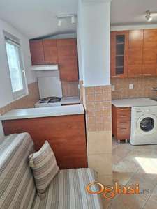 Maksima Gorkog-useljiv jednosoban stan