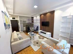 Dvosoban stan na Novom Naselju