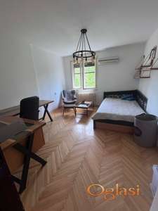 30m2 kod Zeleznicke stanice