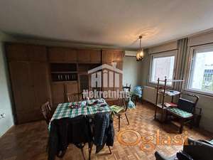 Trgovačka trosoban uknjižen stan ID#1572