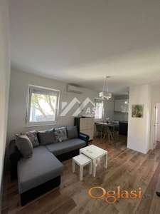 Izdajem LUX trosoban stan kod Bulevara Oslobođenja !!! ID#5466