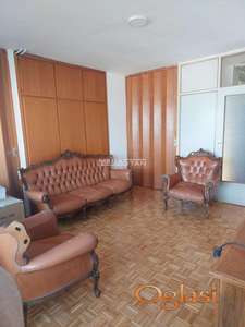 Blok 23, 3.0 sa garažnim mestom