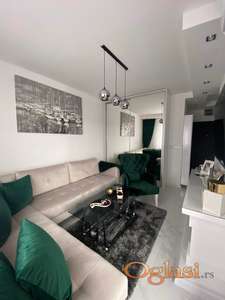 Prodajem nov jednosoban stan u Rumi, ul.15.Maj