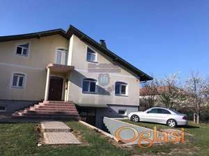 Odlična nova kuća na najlepšem delu Sremske Kamenice, na Tatarskom Brdu.