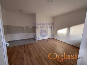 Garsonjera na Adicama  - uskoro useljivo!