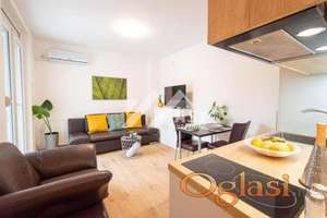 IZDAJE SE JEDNOIPOSOBAN STAN KOD BULEVARA ID#5162