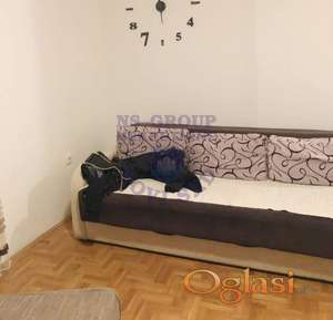 Izdaje se kompletno nameštena garsonjera površine 26m² na Grbavici