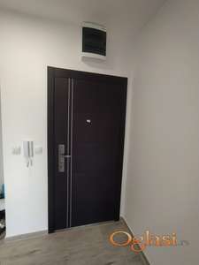 Stan 45 m2 top lokacija Centar Sremska Mitrovica