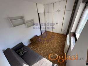 Odlican trosoban stan na Avijaciji !