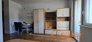 Izdaje se stan u Novom Sadu, na Grbavici ID#1003