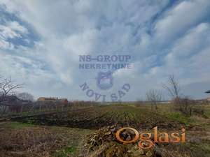 Gradjevinski plac u Čurugu!!!