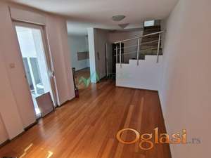 Petosoban duplex na Bulevaru Patrijarha Pavla-94m2 - izuzetna ponuda 