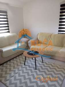 Prodaje se porodična kuća i 15a placa u blizini Akva Parka  Doljevac