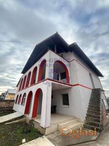 Odlična spratna kuća - Rumenka