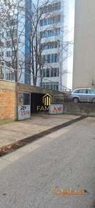 Garaža 12 m² – Centar, Radnička ulica – Uknjižena
