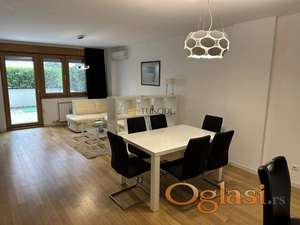 2,0 stan u A bloku sa baštom