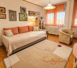 Novi Beograd, blok 3 – Carina, trosoban stan, 71 m², odlična lokacija ID#3694