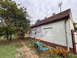 Kuća u centru Srbobrana 76m2