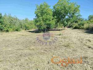 Višenamenski plac - blizina manastira Hopovo!!!