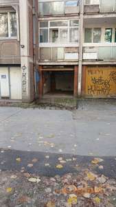 Izdaje se garaža kod Doma zdravlja!