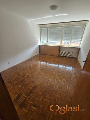 Fotografija stana 3 od 10