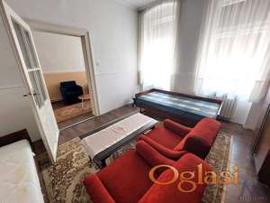 Stan NOVI SAD,BULEVAR,kv: 42, € 57000, ID: 1018896