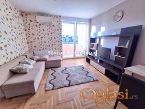 Jednoiposoban stan 41 m², Centar, Novi Sad, 3/4 sprat