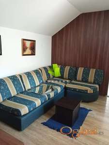 Stan u kući na Bulevaru Nemajića ID#8648