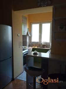 Odličan trosoban stan u samom centru Kragujevca, 66 m2,  izdavanje