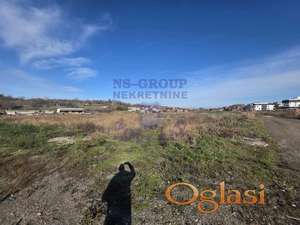 Karagača, PetrovaradinPlac za investitore.