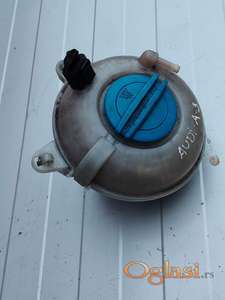 Audi a3 v8 1.6 105 ks posuda za rashladnu tečnost