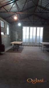 Izdaje se hala u Gornjoj Toponici, 160m21