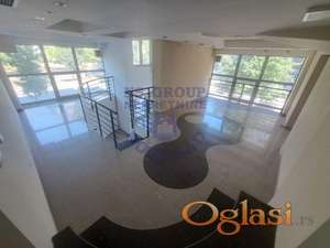 102m2 Lokal na Novoj Detelinari