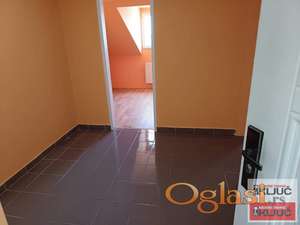 KLISA, 32m2, Jednoiposoban, Odmah useljiv