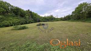 Na prodaju plac u Novim Ledincima