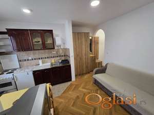 NOVI SAD,GRBAVICA,JEDNOIPOSOBAN STAN ODMAH USELJIV-300 E