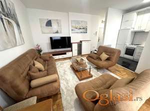 Odmah useljiv, petfriendly kod Sajma-Slobodana Bajića-450e