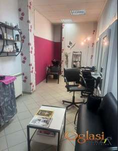 PRAZAN ULIČNI LOKAL OD 25 M2 NA VRLO PROMETNOM MESTU U CENTRU NOVOG SADA