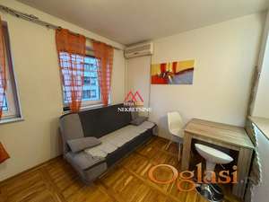 Garsonjera - 27m2 - Bulevar Oslobođenja