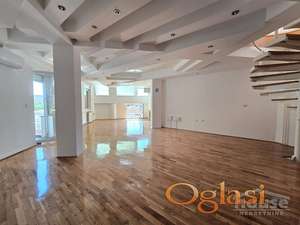 STAN - NOVI SAD - CENTAR - 216m2 - 484100 evra