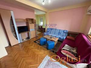 Fantastican trosoban stan na N. Detelinari!