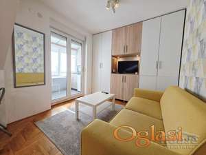 STAN - NOVI SAD - CENTAR - 29m2 - 88400 evra