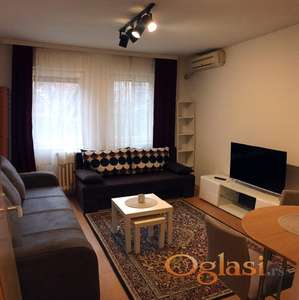 Garsonjera na Novom naselju - Tozin sokak