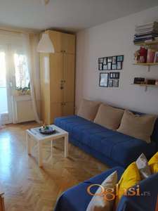 NAMEŠTEN JEDNOSOBAN STAN NA NOVOJ DETELINARI 250 EVRA