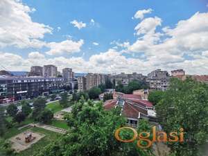 Jednoiposoban stan na Limanu 3