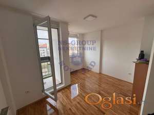 Kompletno renovirana garsonjera na odličnoj lokaciji!