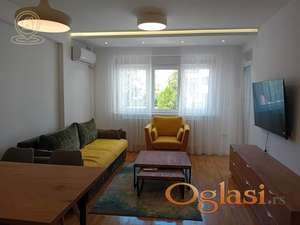 Luksuzan Trosoban Stan 73m² u Srcu Niša – Savršen Balans Luksuza i Udobnosti!