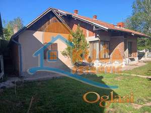 Na prodaju dve kuće sa placem u Jelašnici