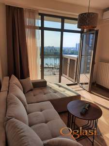 BEZ PROVIZIJE - BW AURORA, Beograd na vodi, orijentacija ka reci, lux opremljen, garažno mesto