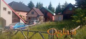 Apartmani na Zlataru - Tri stambena objekta sa zemljištem, u blizini RH centra